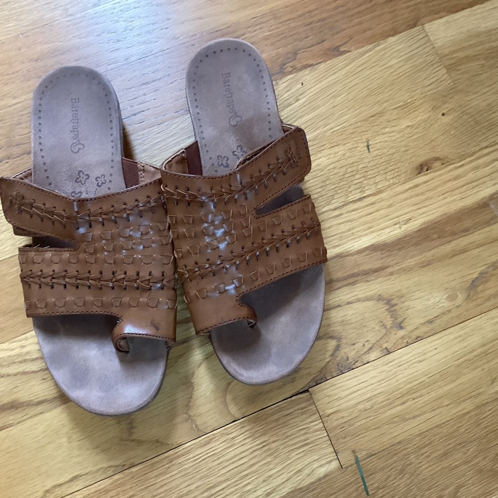 BareTraps Brown Sandals with Woven Leather Design